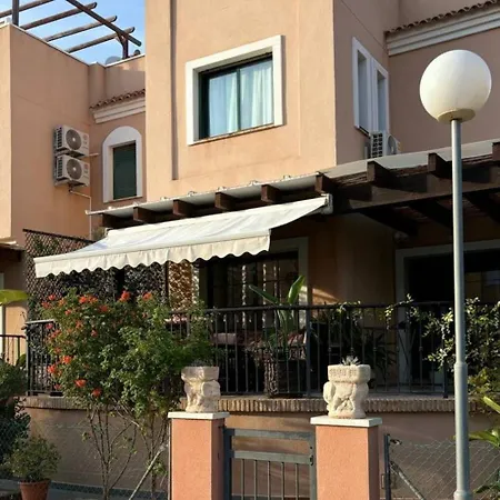 House Laguna Roja With Sun Terrace Дом отдыха
