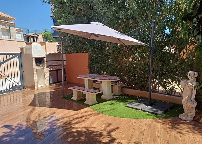 Semesterbostad House Laguna Roja With Sun Terrace Torrevieja