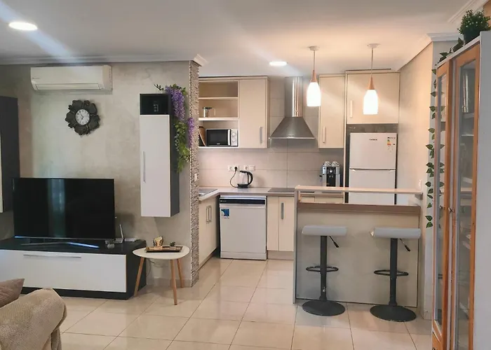 House Laguna Roja With Sun Terrace Tatil Evi